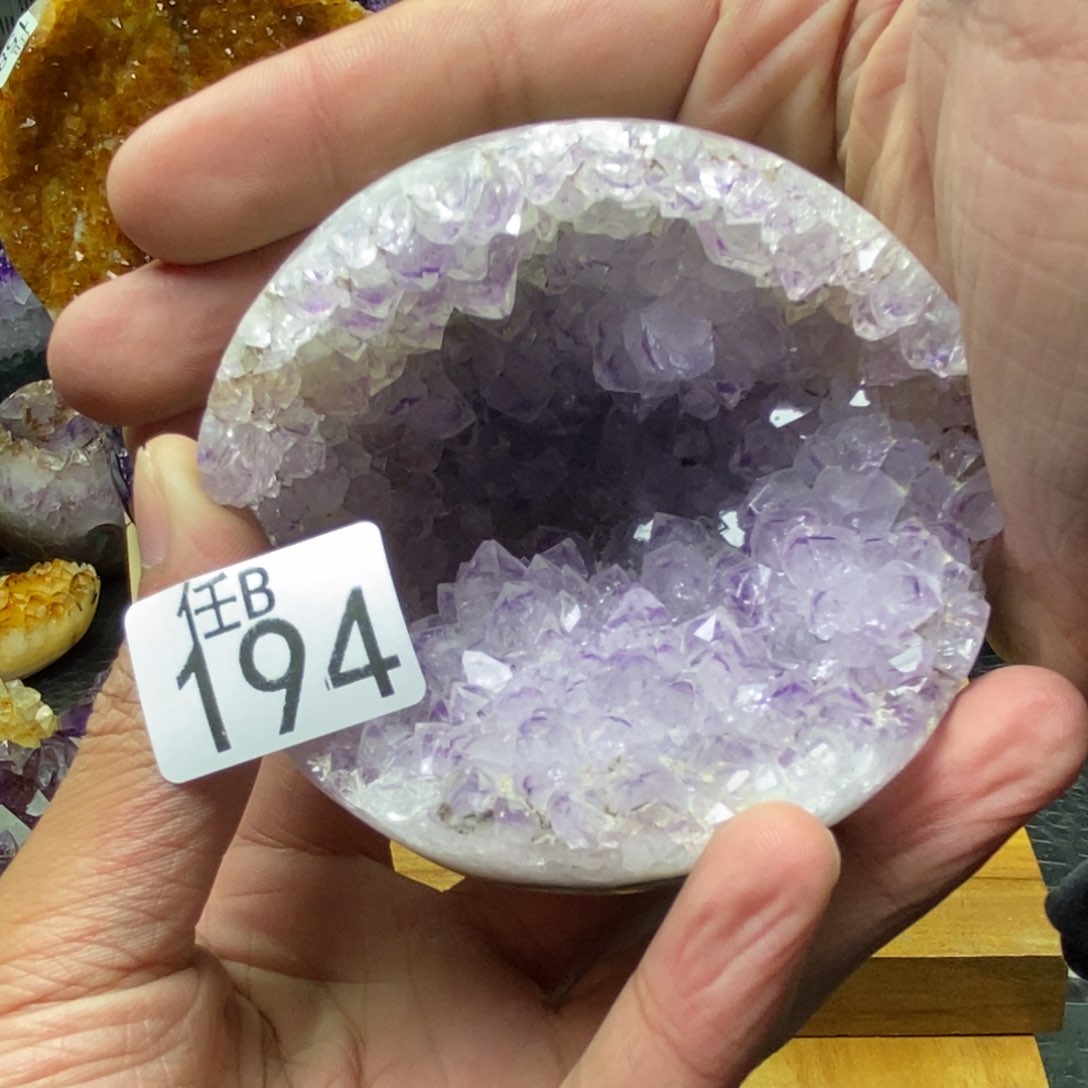 水晶大型摆件（非配饰）未镶嵌