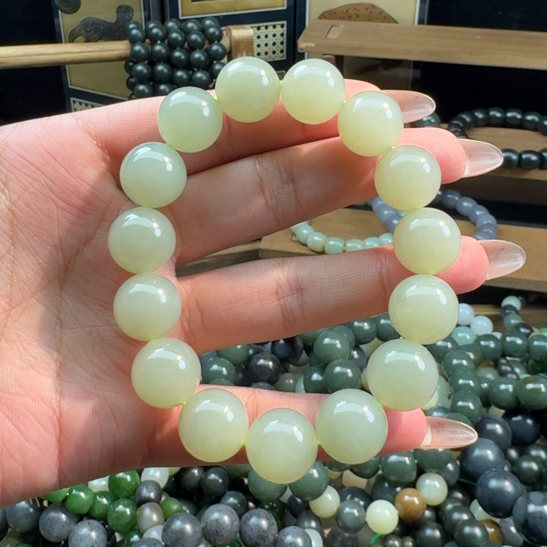 和田玉手链未镶嵌