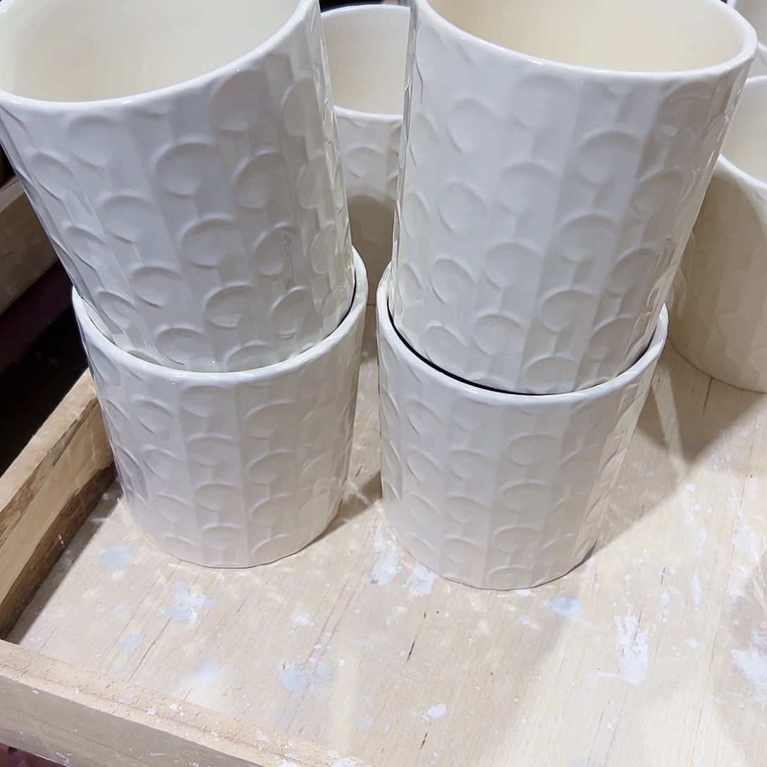 有孔，外贸尾单陶瓷花盆凑单10米包邮