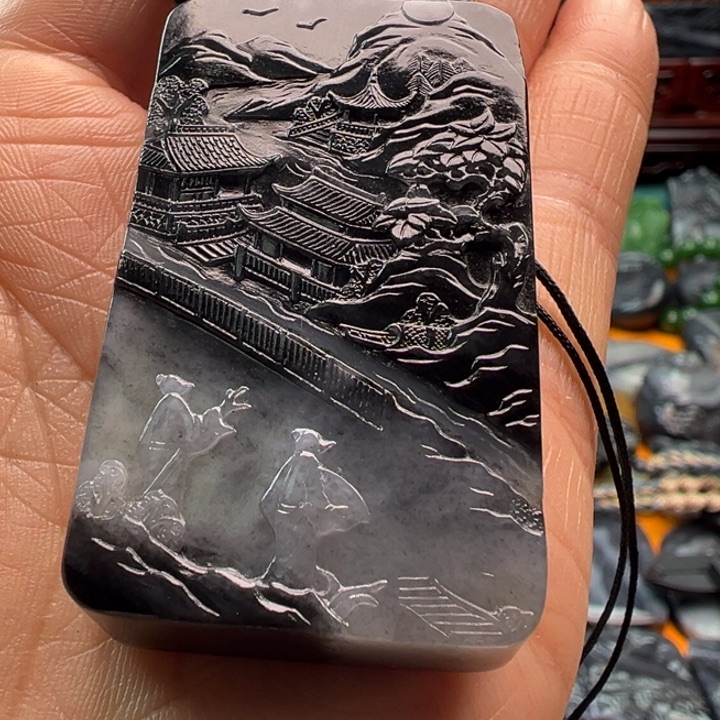 和田玉颈饰未镶嵌