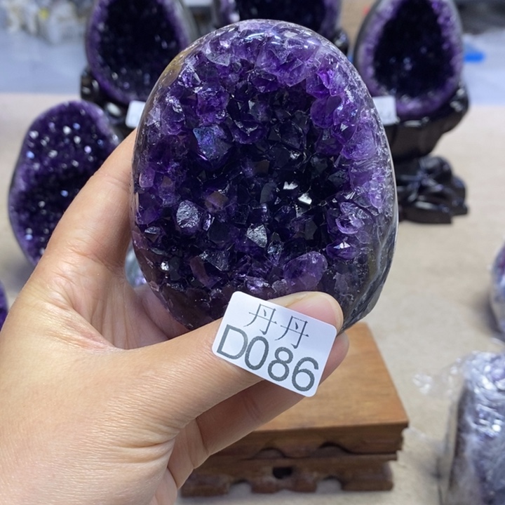 水晶大型摆件（非配饰）未镶嵌