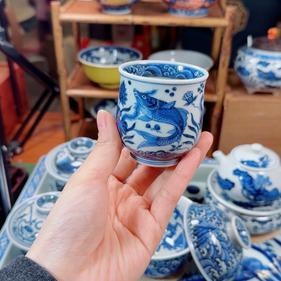 鱼藻纹闻香杯丰雅赏玩