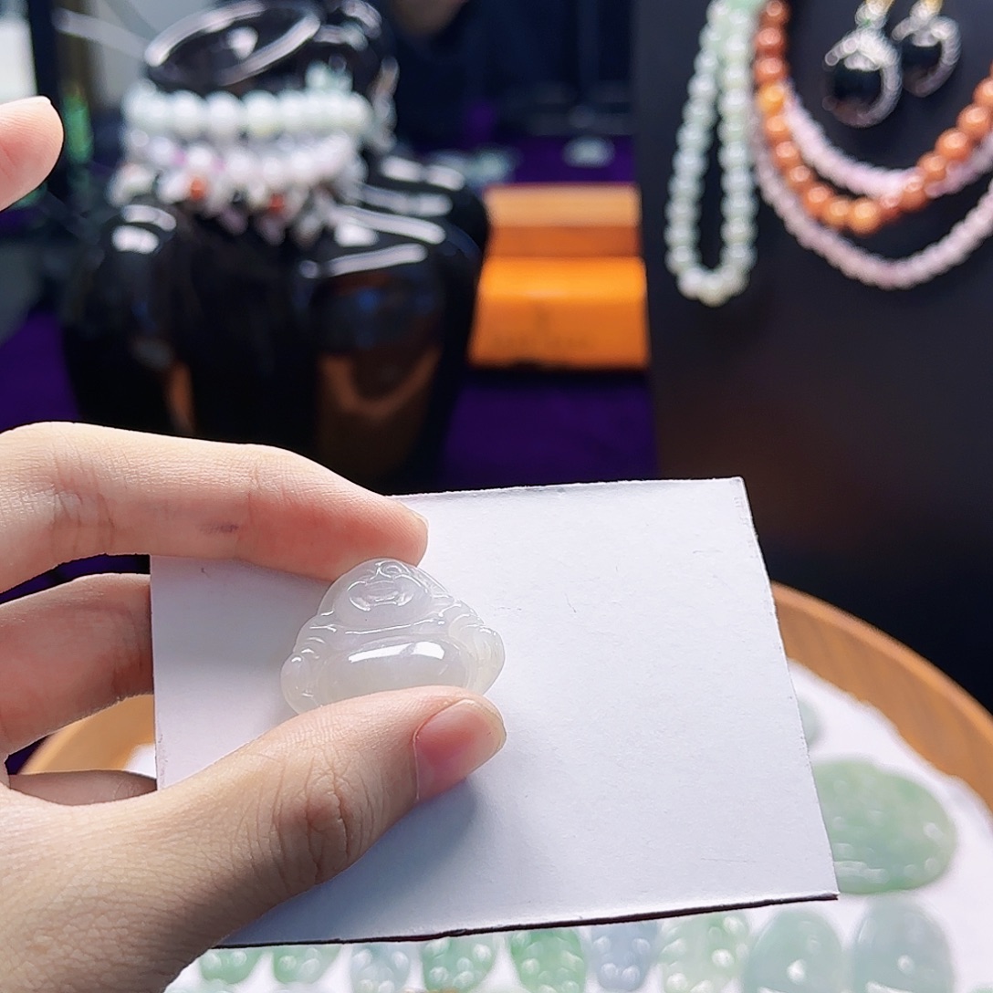朱***迪翡翠未镶嵌吊坠(赠链)翡翠