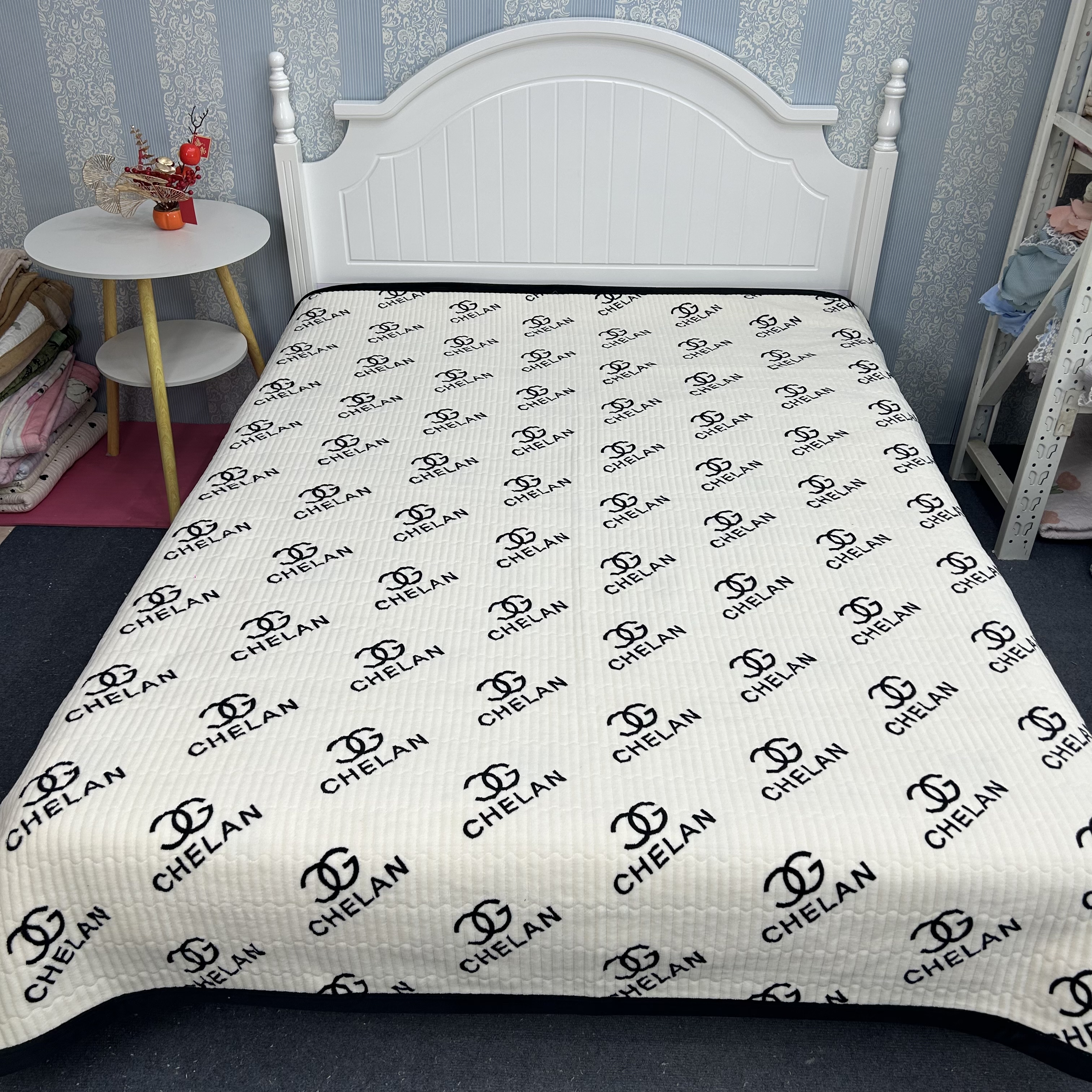 宝宝绒床盖榻榻米