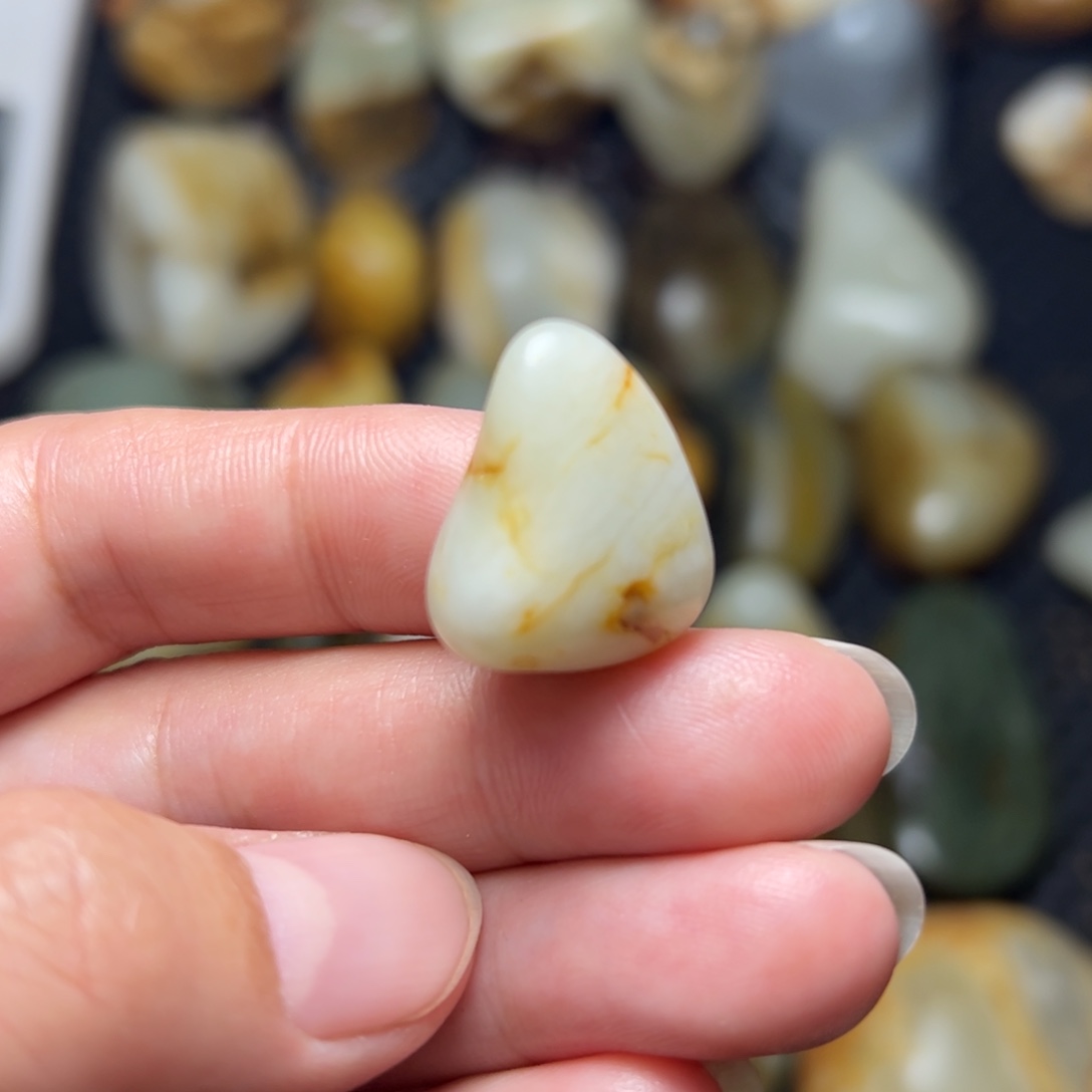 和田玉未镶嵌挂件A11