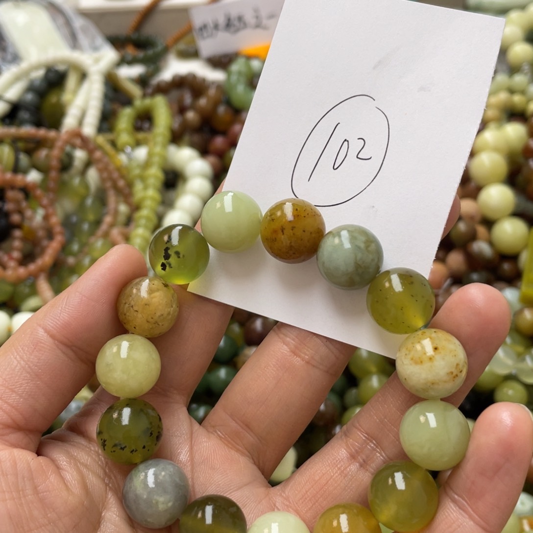 蛇纹石玉手链未镶嵌