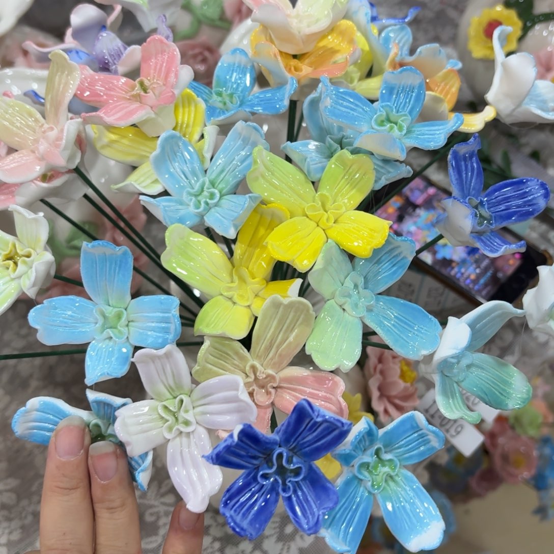 5根随机陶瓷花满20元发货，请勿随意退款