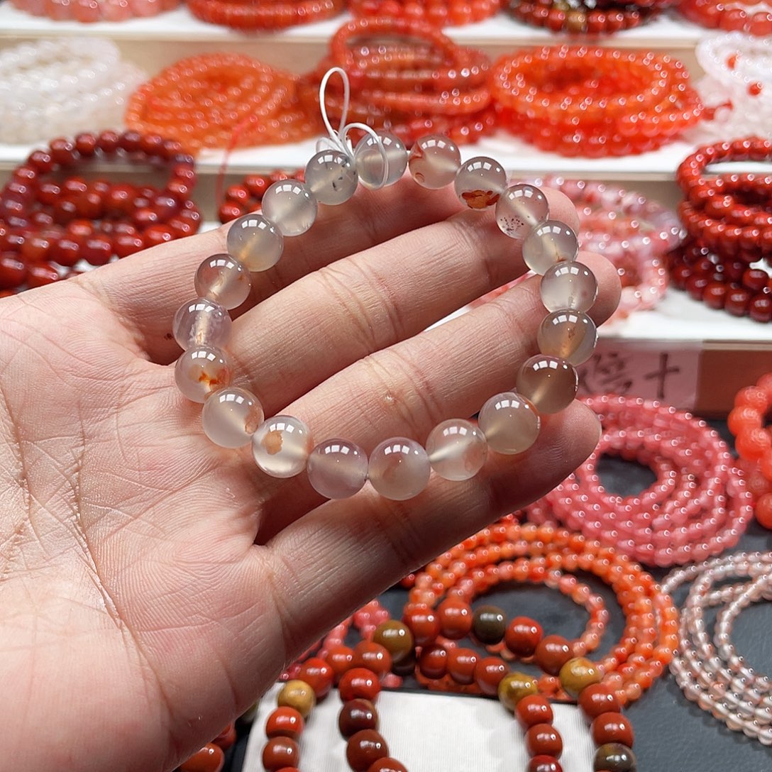 呱***婆南红玛瑙未镶嵌手链