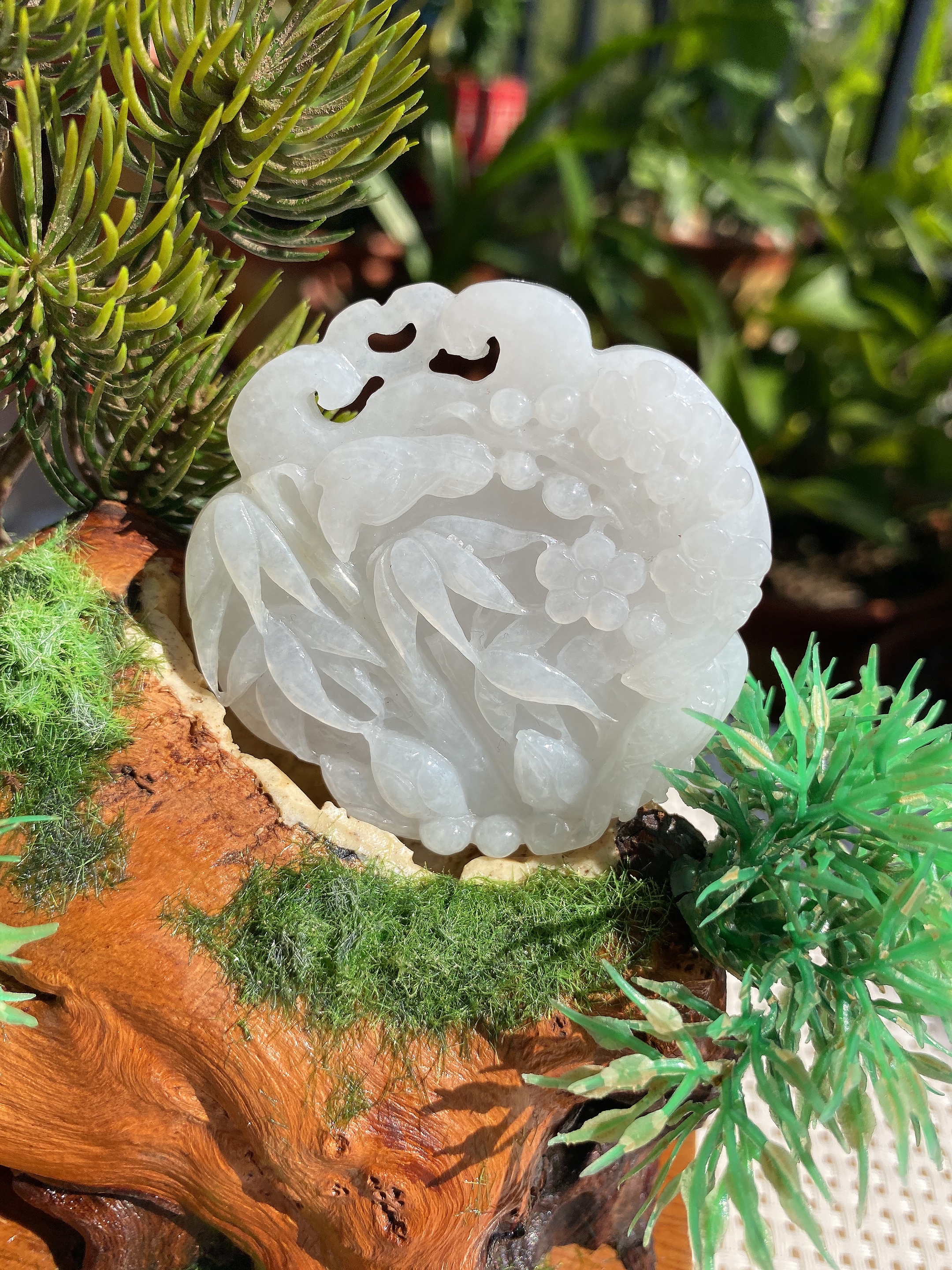 缅甸天然A货翡翠雕花吊坠毛衣链玉衡 翡翠白底喜上眉梢挂件