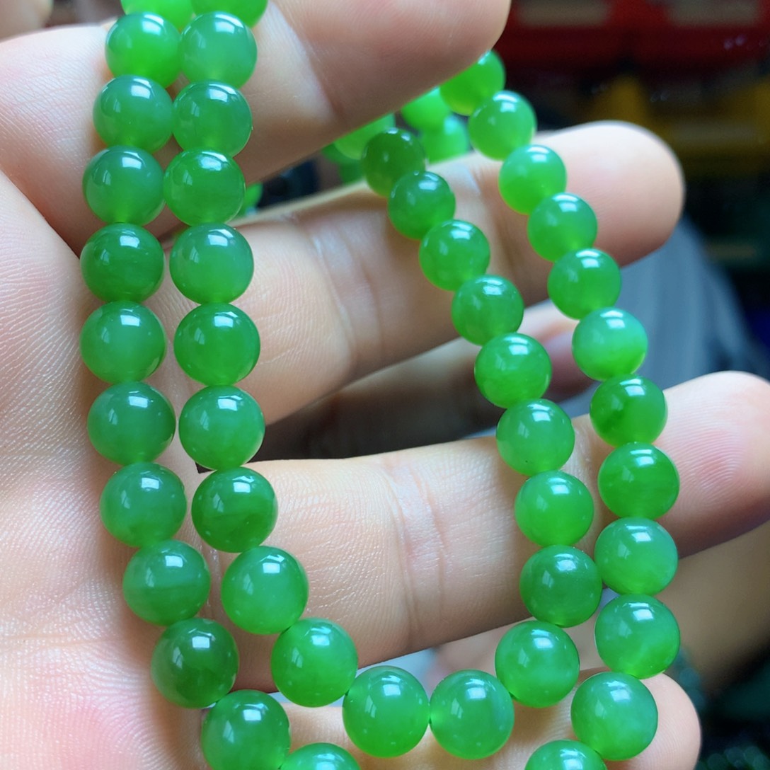 【闪购商品】颈饰未镶嵌和田玉（碧玉）