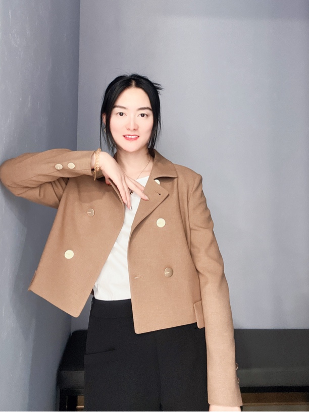 易缔媤高腰款西装外套