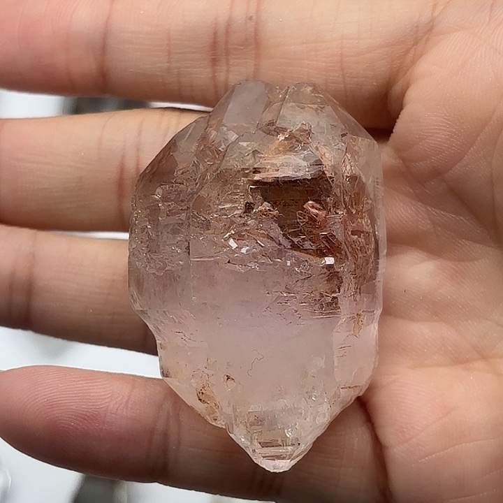 水晶颈饰未镶嵌红泥闪灵钻手握/摆件