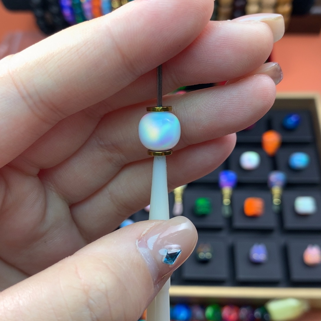 1212豹老型10-9白月光