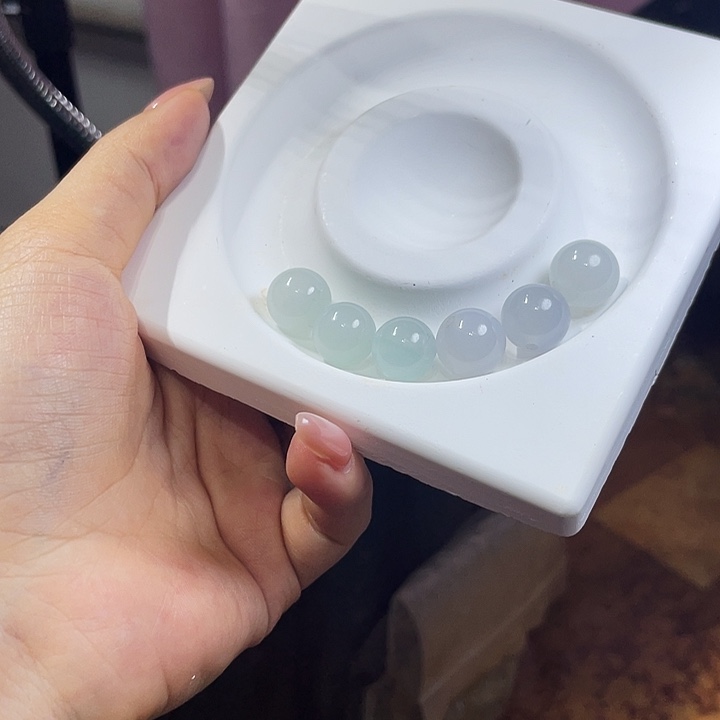 超***～定制翡翠未镶嵌边角料