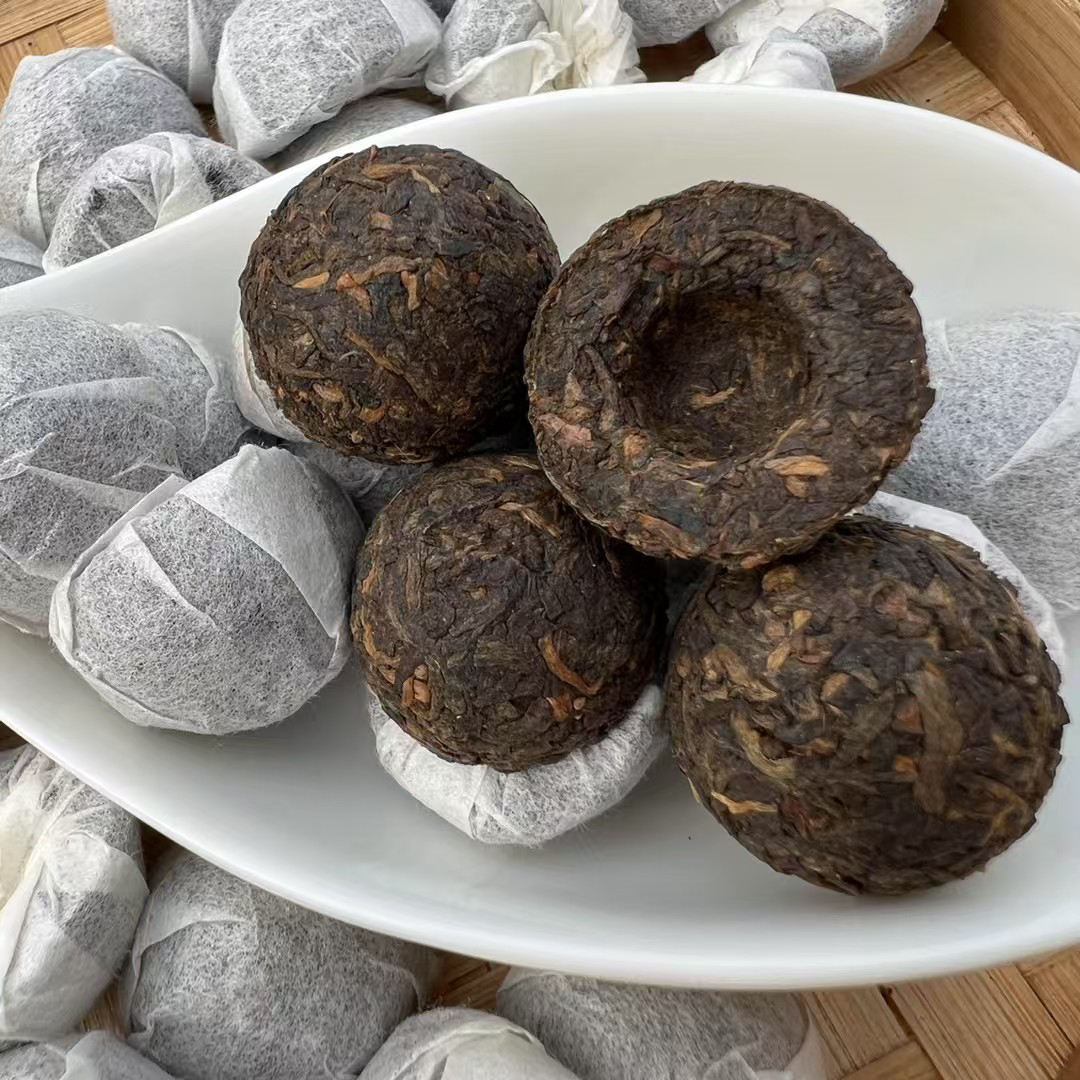 八十年代子弹生沱易武尾料 茶汤柔顺 陈香 参香 回甘强烈持久