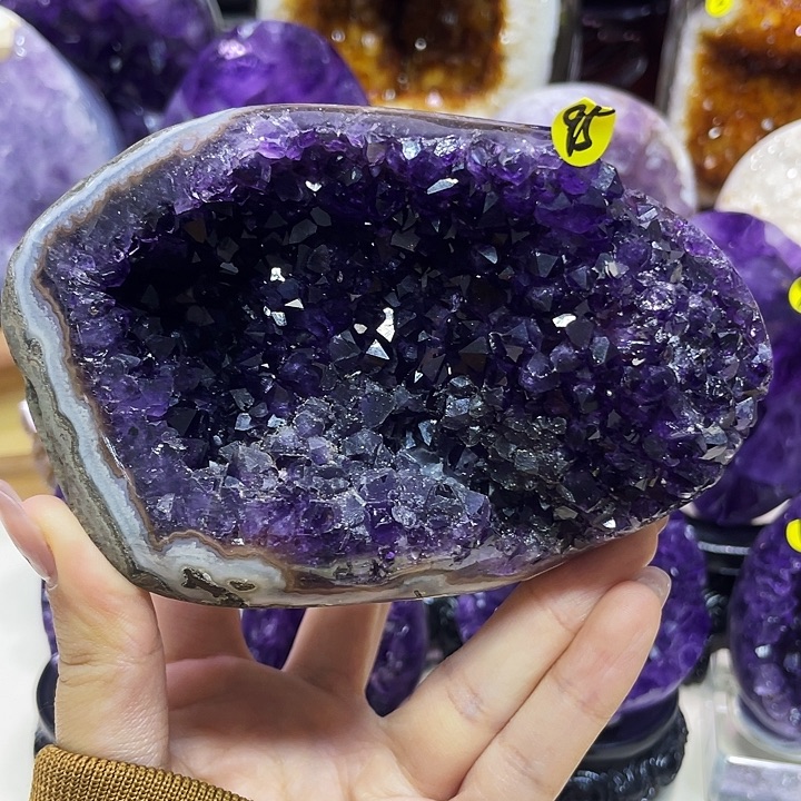 大型摆件（非配饰）未镶嵌水晶