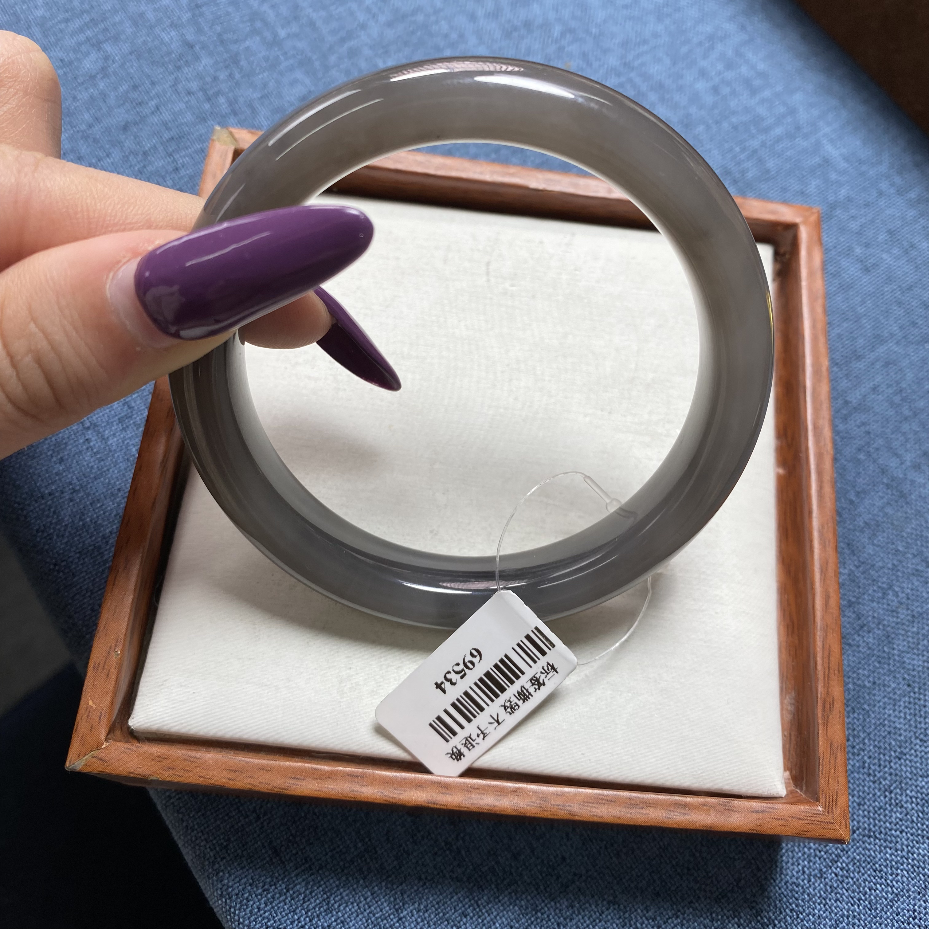 天然和田玉手镯 56 57