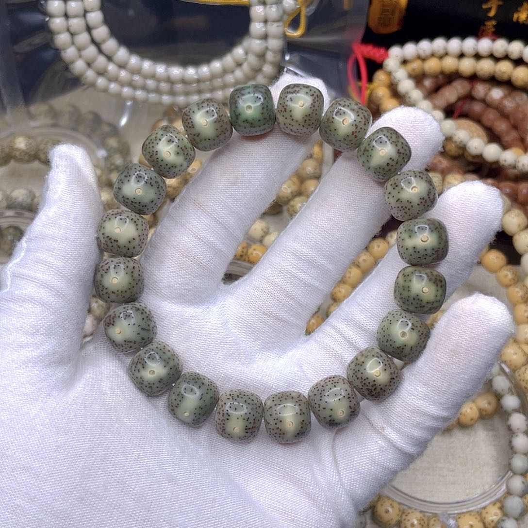 星月菩提吊坠0**11x12大眼睛单圈