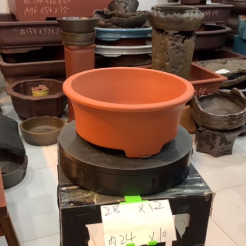 紫砂花盆红泥的圆盆