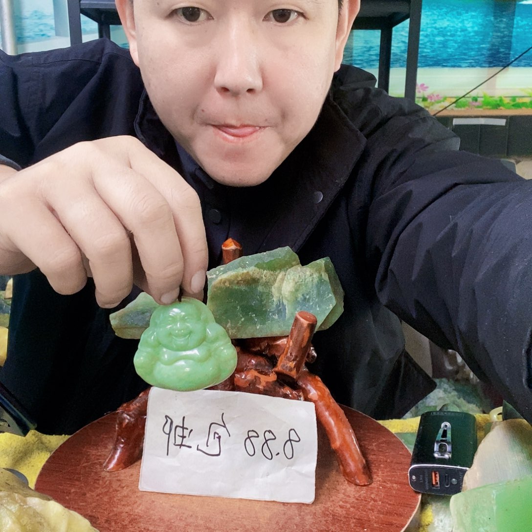 蛇纹石玉未镶嵌珠宝半成品