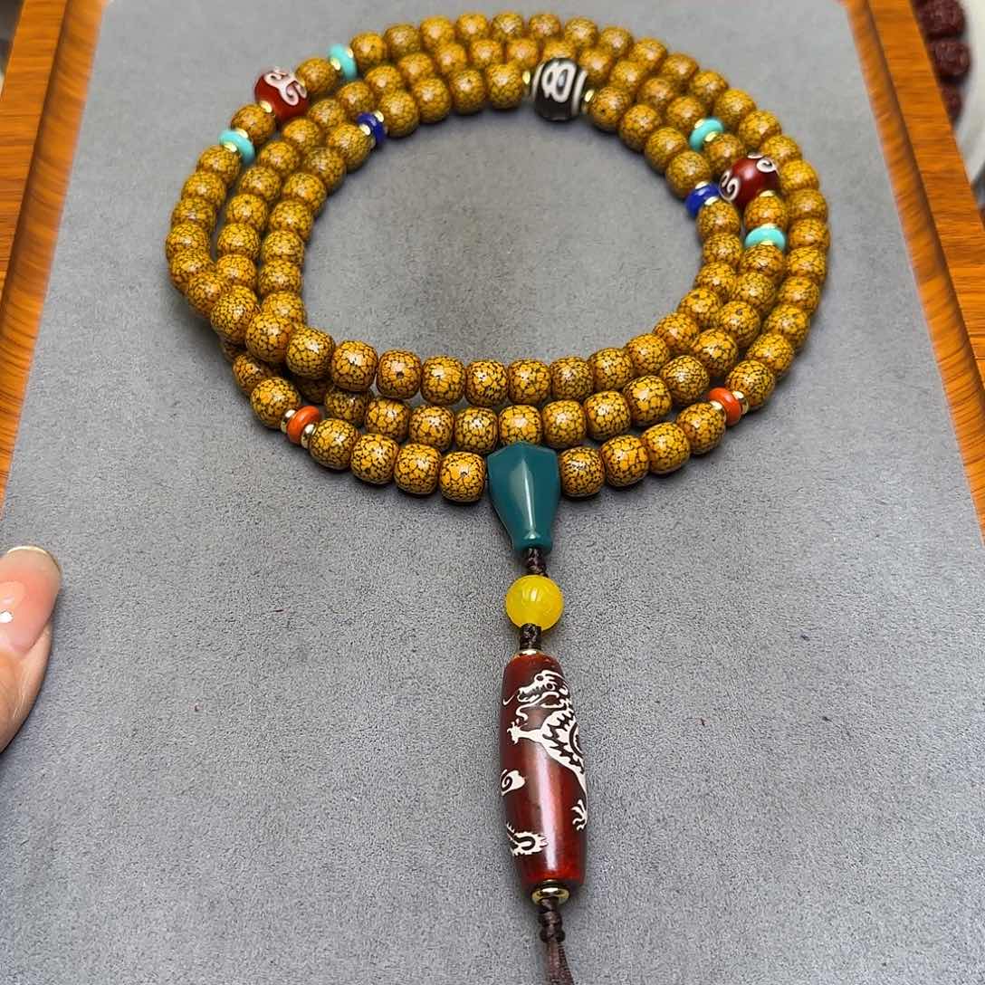 星月菩提吊坠小***着星月9