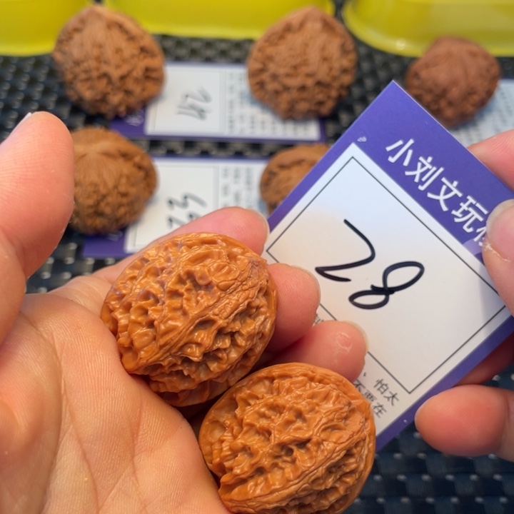 桃核把件31苹果28。。。。。。。。。