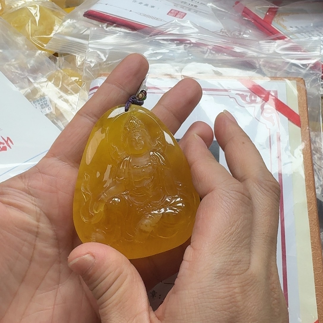 琥珀未镶嵌珠宝奇石148