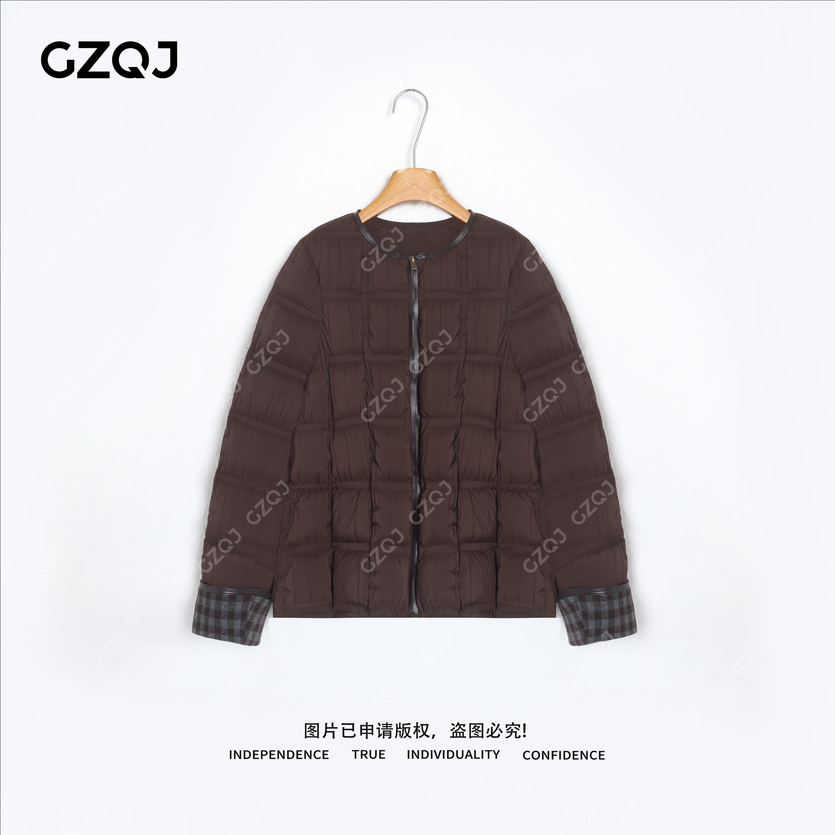 老琴私服【暖棕格律】琥珀流光风90白鹅绒收腰羽绒服外套女冬季8369