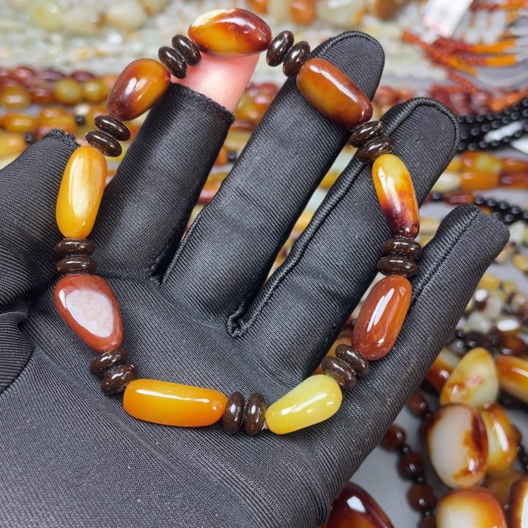 未镶嵌和田玉手链