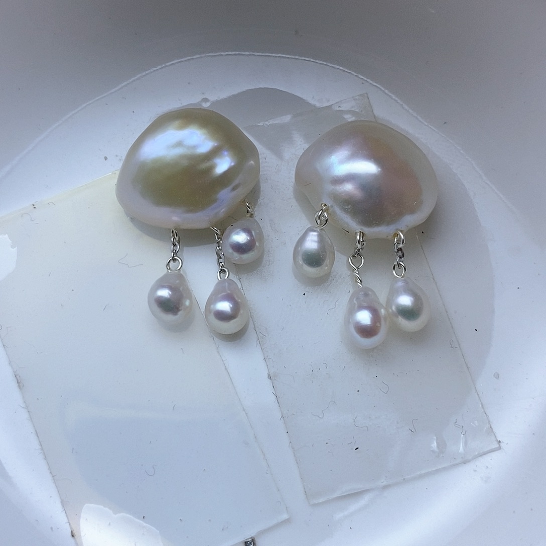 淡水珍珠耳坠合金苏**?