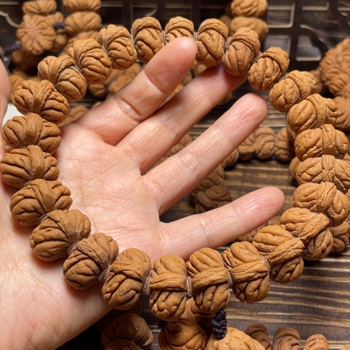 我***岁手串桃核霸王龙手持222513