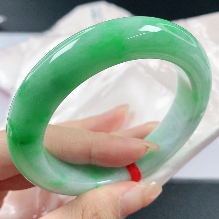 未镶嵌手镯翡翠，728