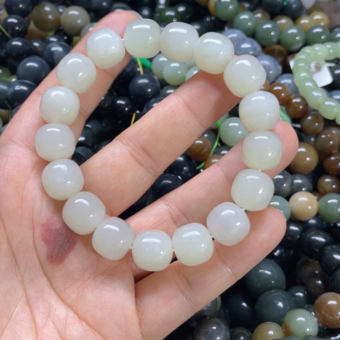 未镶嵌手链和田玉