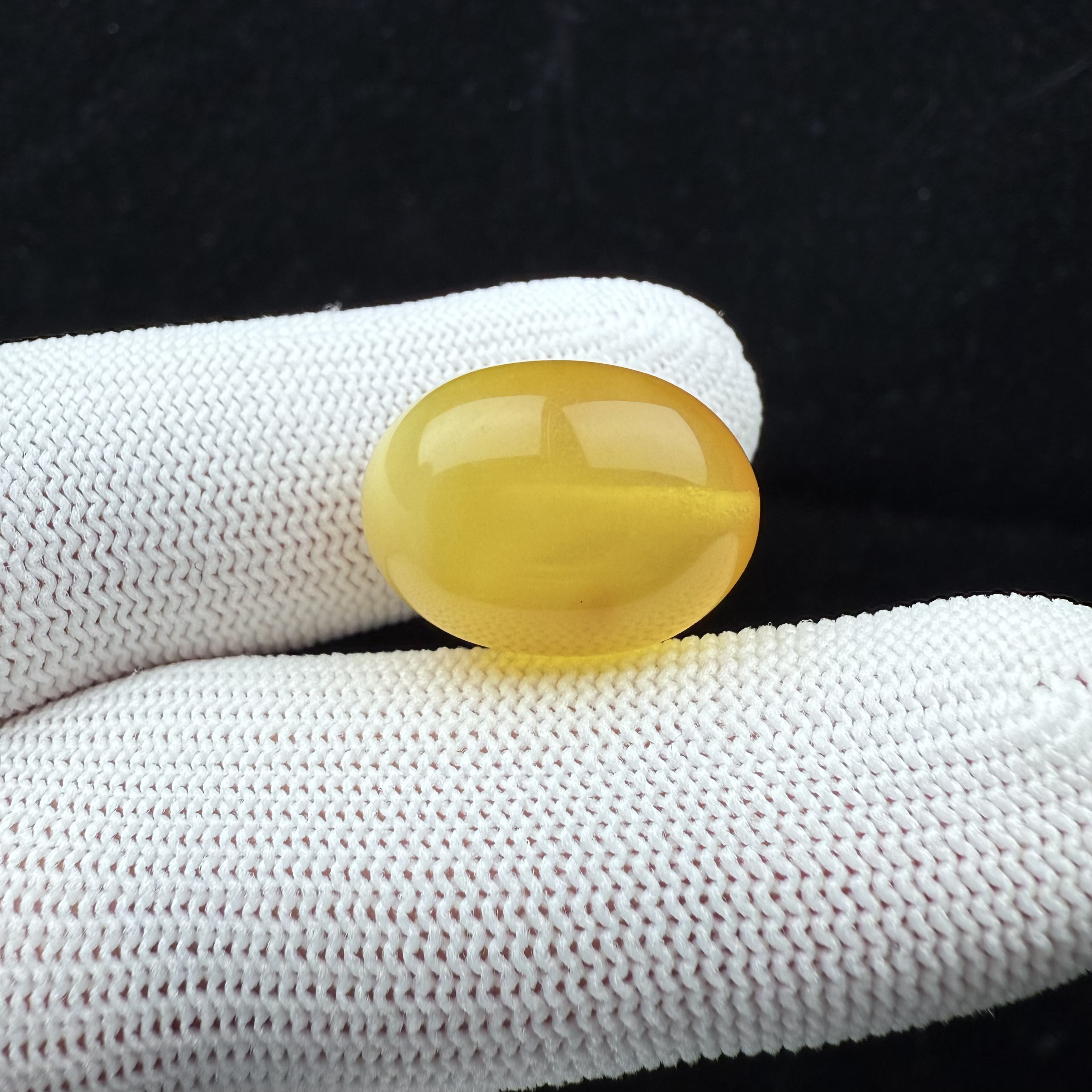 F1477天然原矿俄料蜜蜡鸡油黄枣珠15.1*20mm支持复检假一罚十