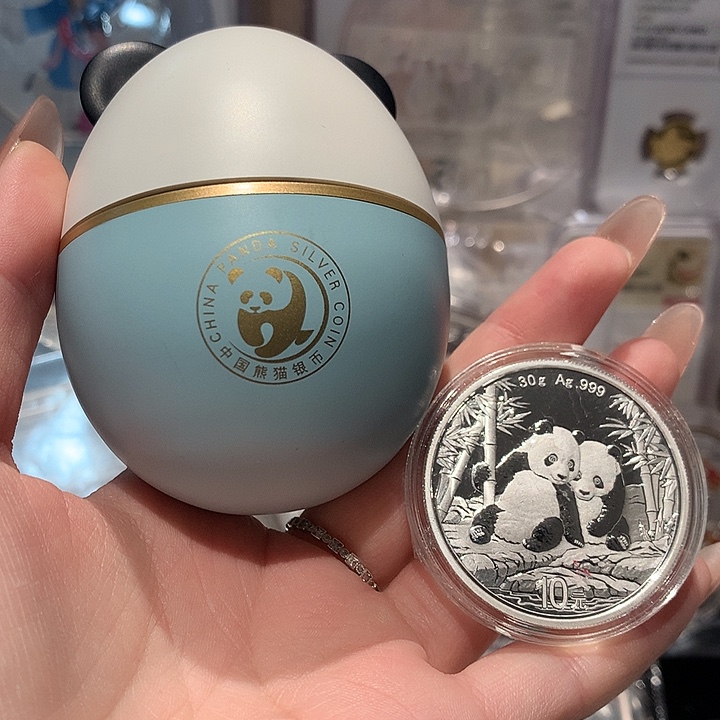 纯银2026熊猫30克银币带蓝色彩蛋