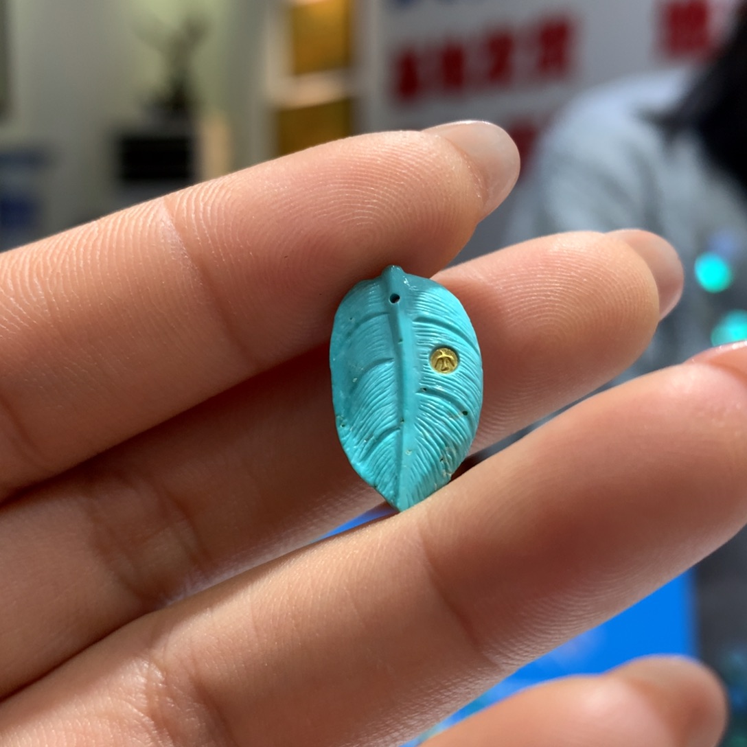 绿松石配饰未镶嵌