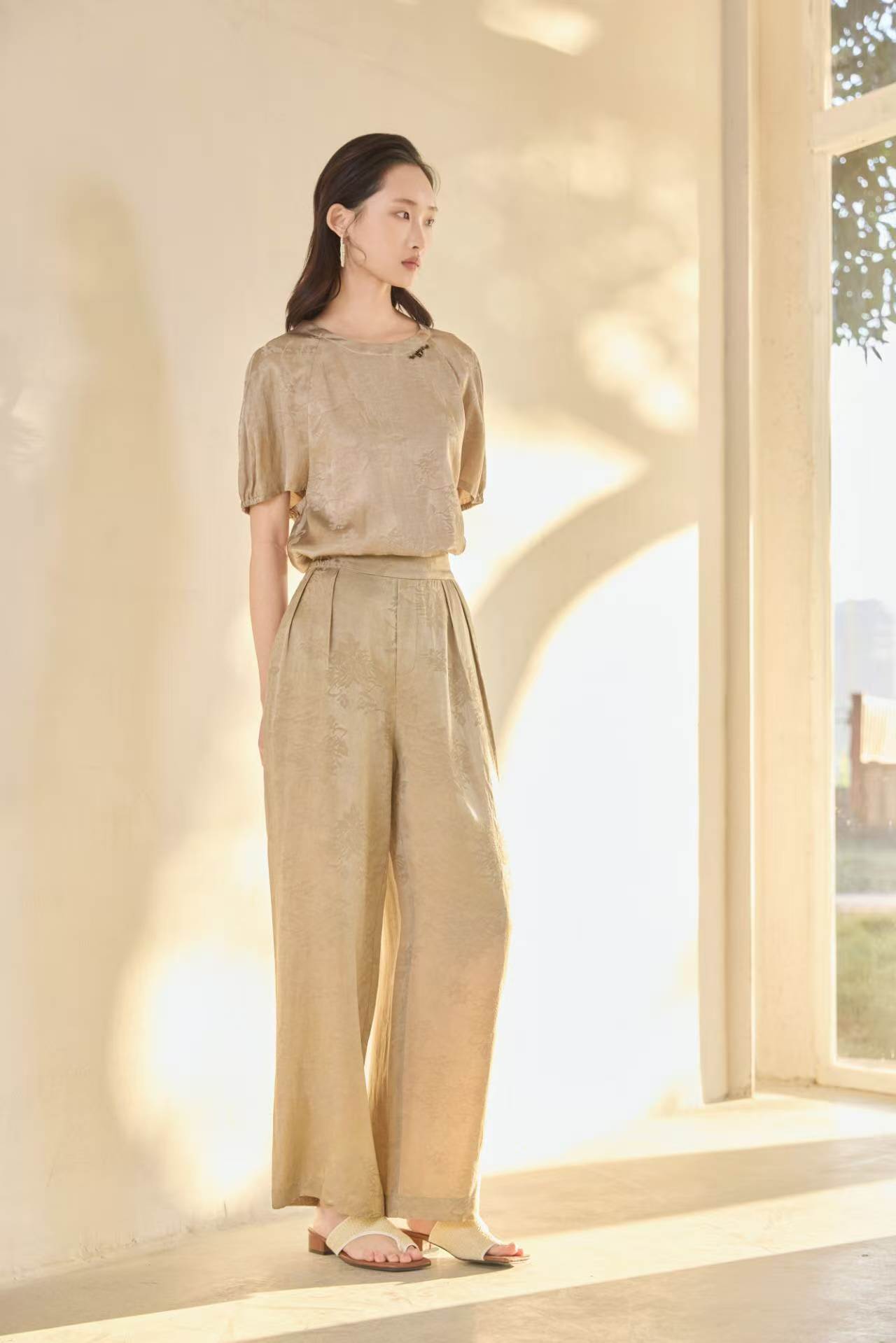 四時合序 新中式国风亚麻套装高级复古上衣阔腿裤时尚