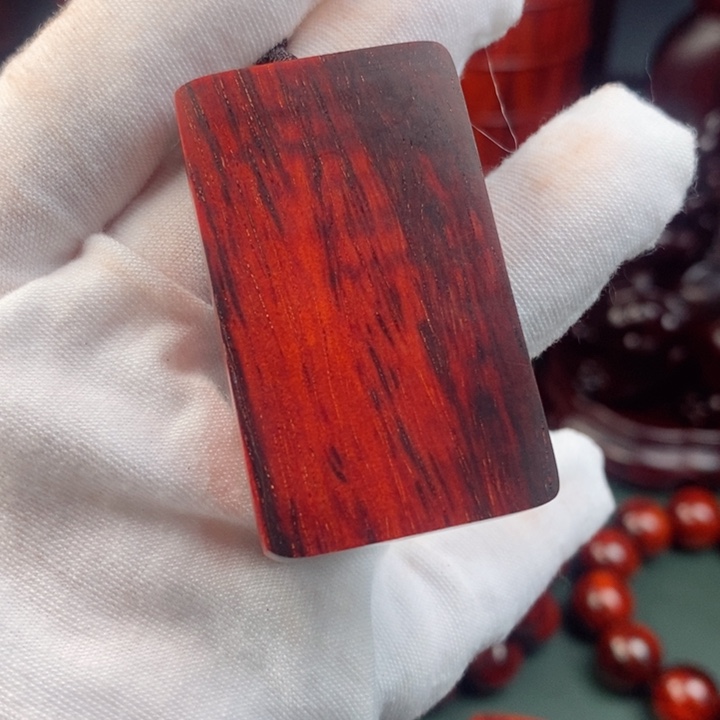 小叶紫檀其他（檀香紫檀）