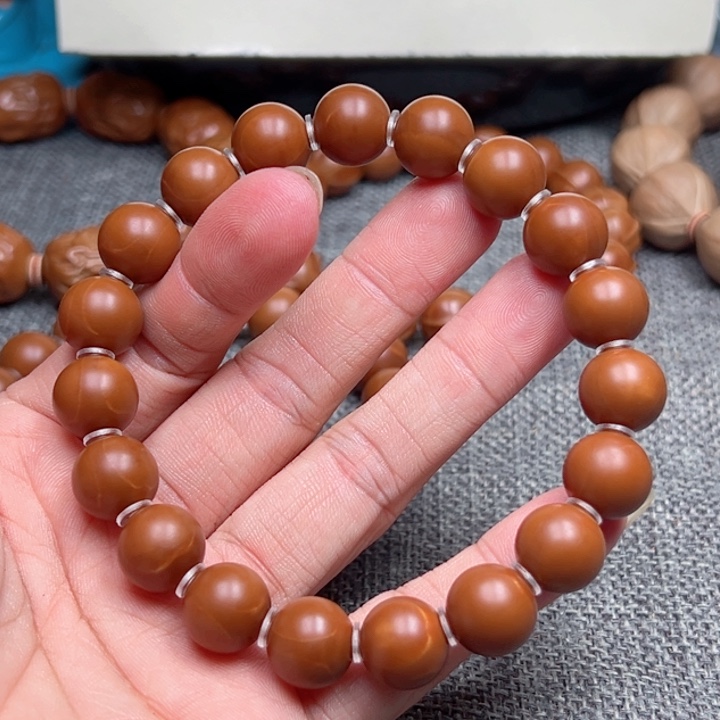 ꪜ***ρ手串橄榄核1.18全品小孔