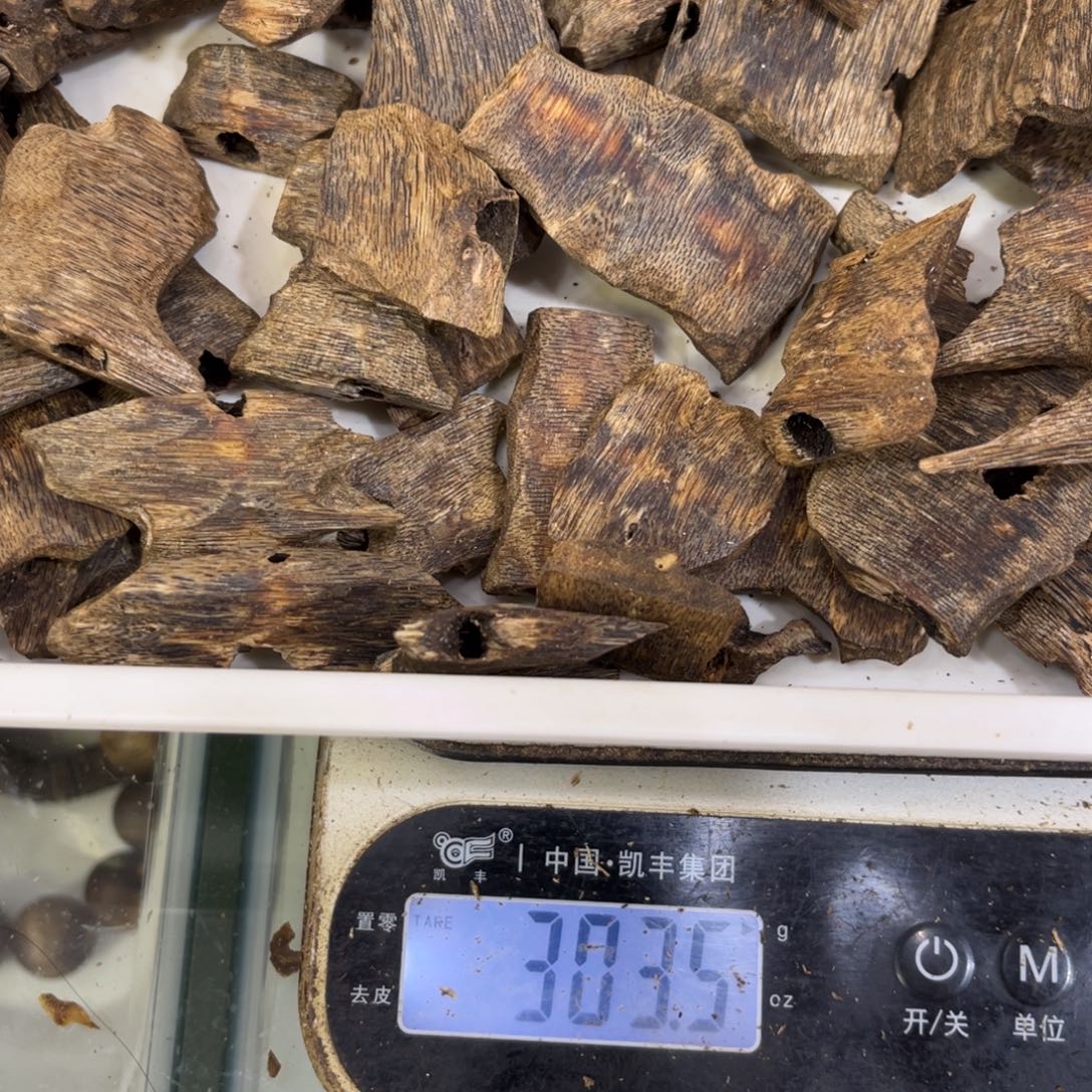 摆件沉香沉香棋楠块料300