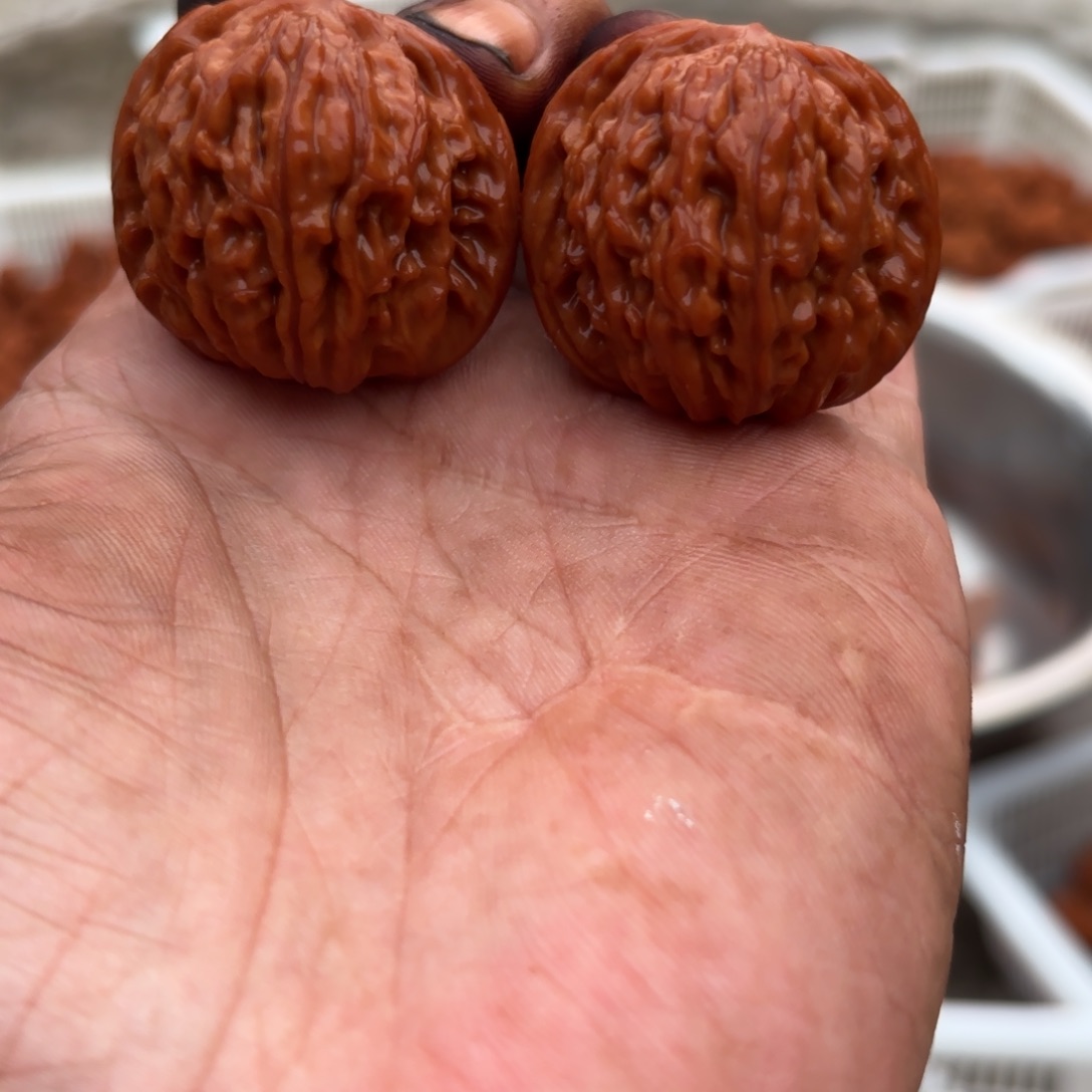 文玩核桃把件磨盘