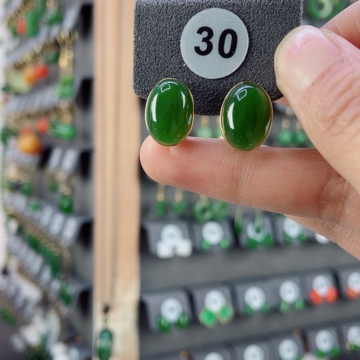 18K金镶嵌和田玉耳饰用****久