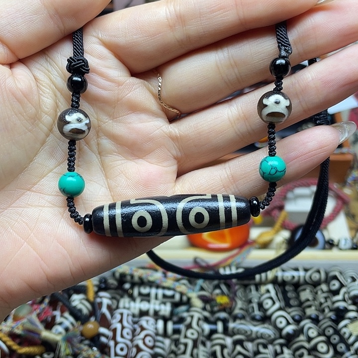 玛瑙/玉髓合金颈饰