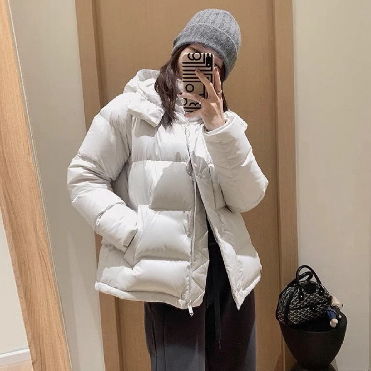 轻薄女极寒短款女款面包服百搭学生短款连帽外套冬季