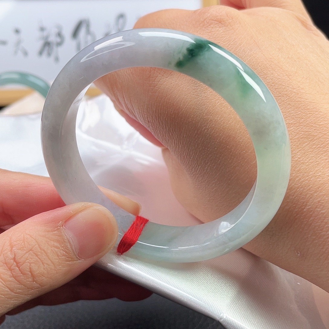 翡翠未镶嵌手镯正圈11