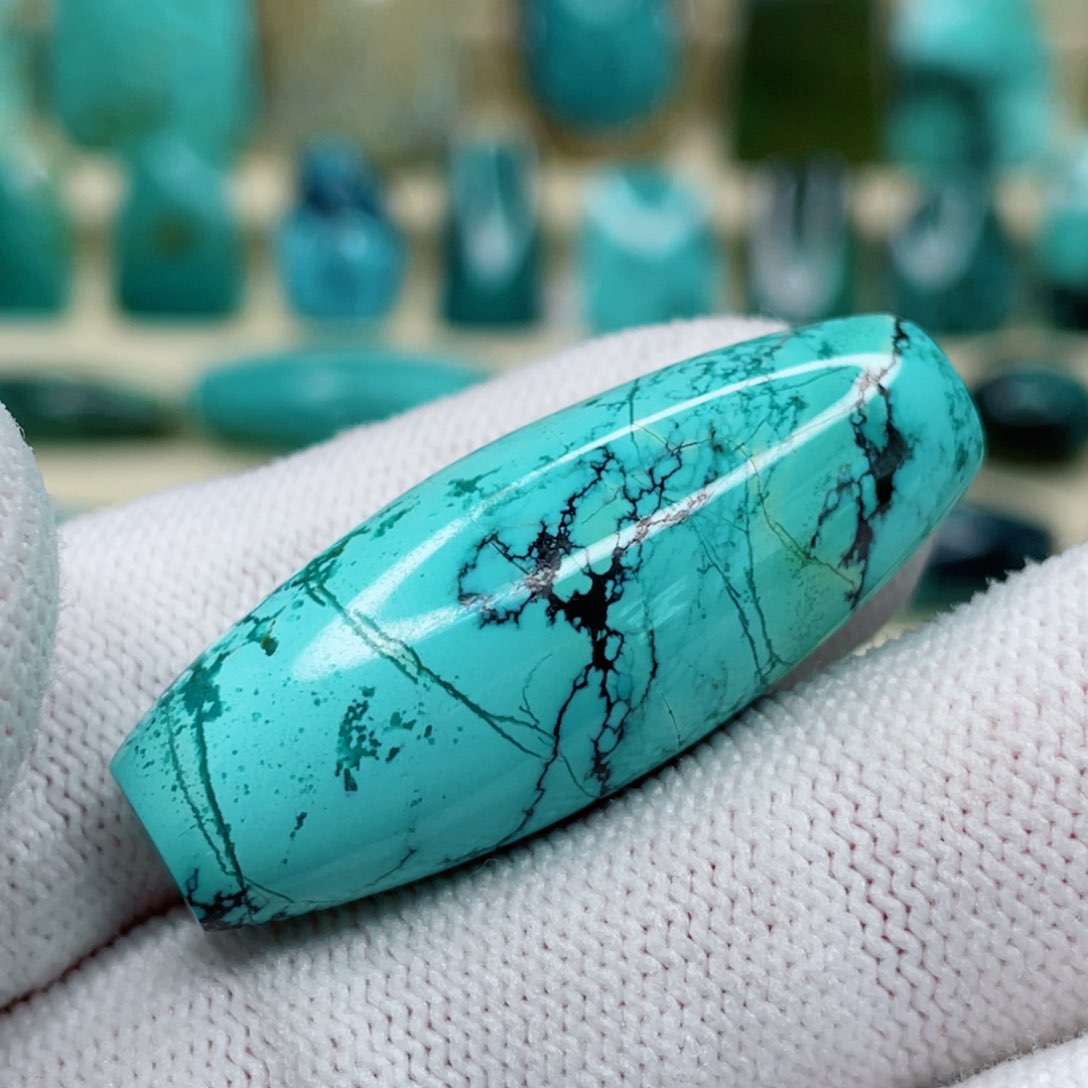 绿松石珠宝奇石未镶嵌