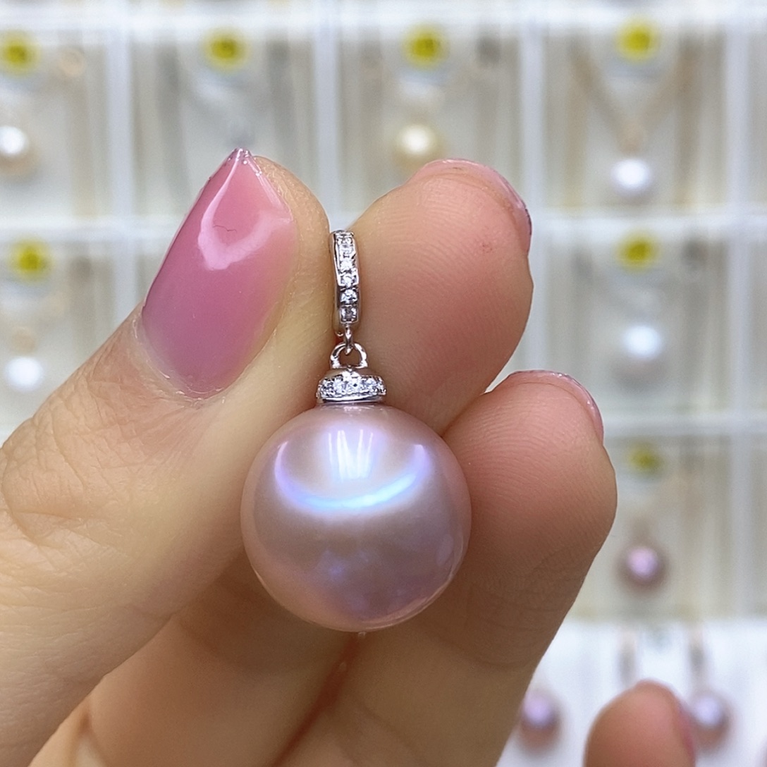 小****银S925镶嵌淡水珍珠吊坠(赠链)