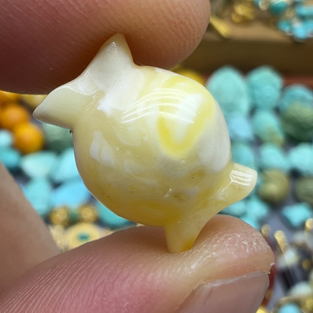 琥珀颈饰未镶嵌糖果