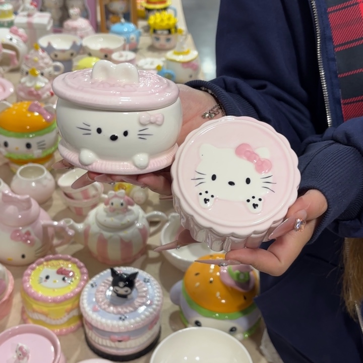 摆件陶陶瓷摆件欢迎光临