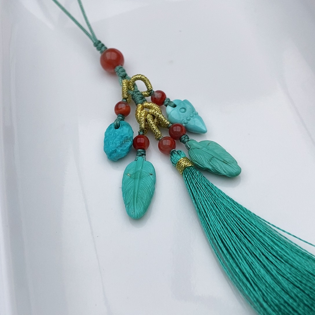 绿松石颈饰未镶嵌